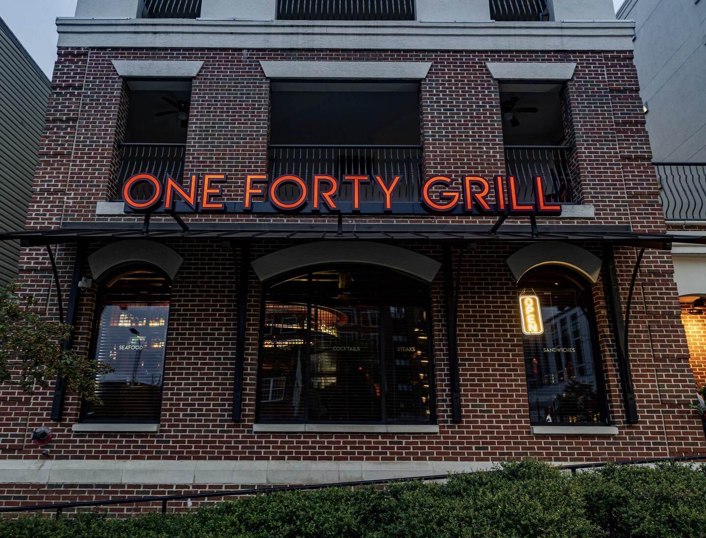 One Forty Grill'